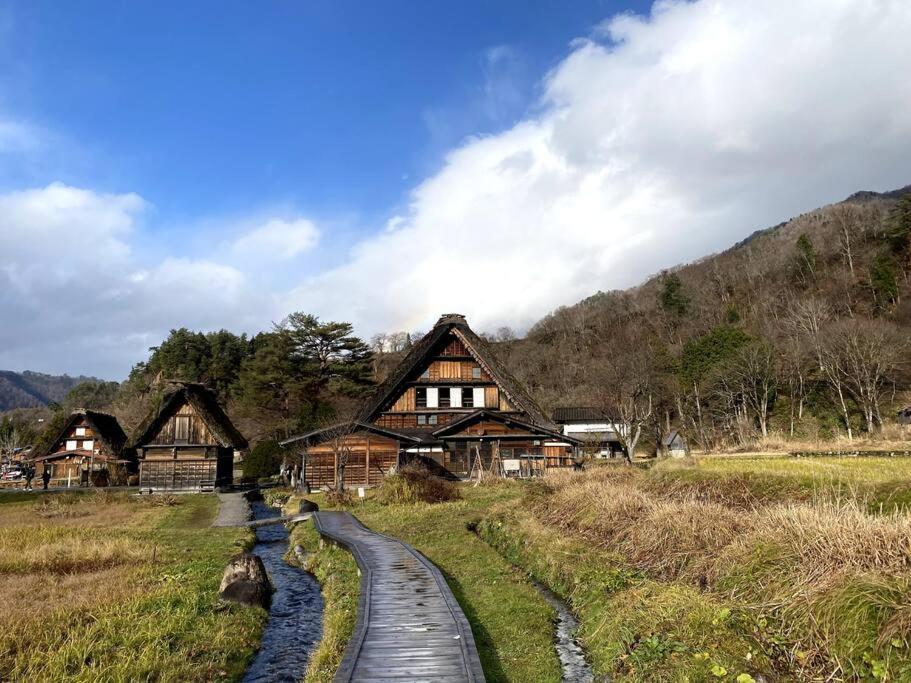 Way Shirakawago - Private, Free Parking And Newly Opened 2022 Way Shirakawago Apartman Kültér fotó